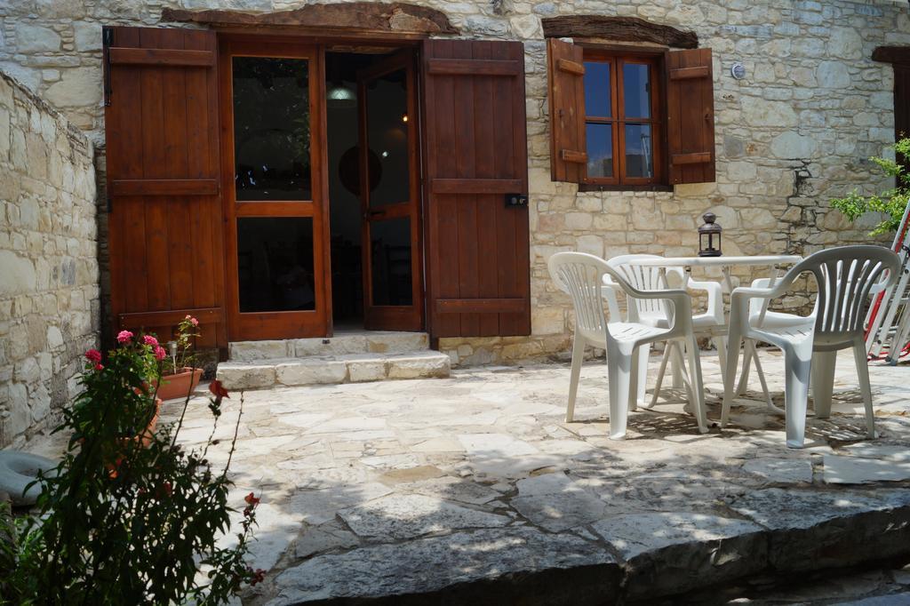 فيلا Makrinari Tis Pano Geitonias Salamiou المظهر الخارجي الصورة